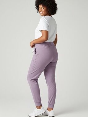 Lane Bryant Plus Size Joggers 26/28 – Lavender LIVI Soft, 4-Way Stretch 🧘‍♀️